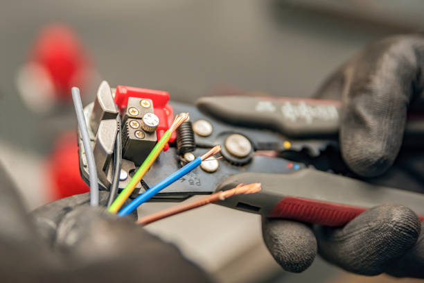 Best Electrical Troubleshooting Services  in Raymond, WA