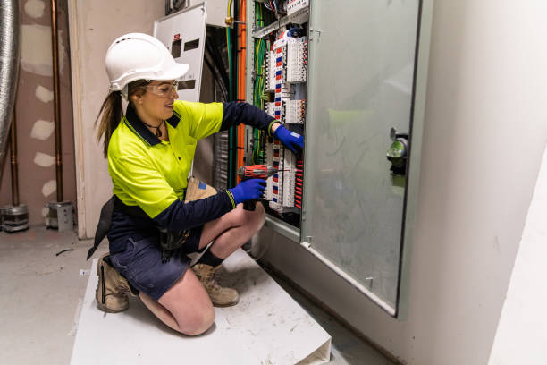 Best Affordable Emergency Electrician  in Raymond, WA